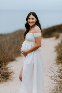 Pregnant woman belly mapping to figure out her baby's position.